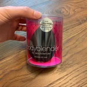 NWOT Bodyblender by BeautyBlender Sponge